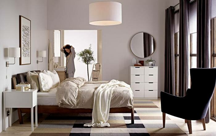 Современная спальня , что позволяет расслабиться и отдохнуть в стиле